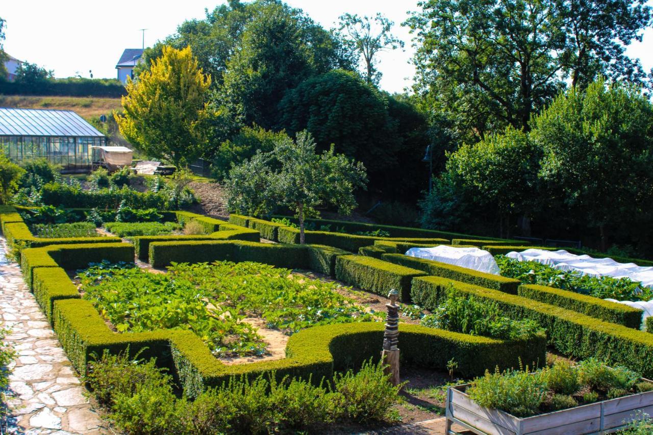 Отель Robbesscheier Munshausen Экстерьер фото